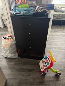 Baby items for trade