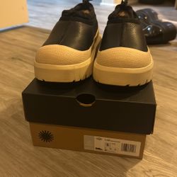 Ugg Tasman Weather Hybrid Sz 6 M 7.5 W