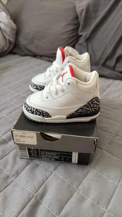 2010 Nike air Jordan 3 white cement sz 4c