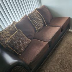 Sofa&loveseat 