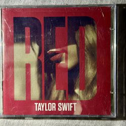 Taylor Swift’s “Red” Album - Deluxe Version (2 CDs)