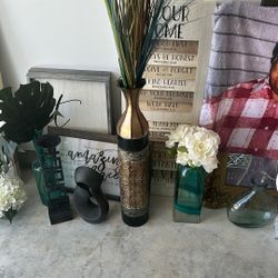 Corner Decor 