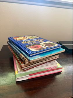 Lot Of 12 Vintage Betty Crocker Cookbooks