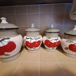 Apple Storage Containers 