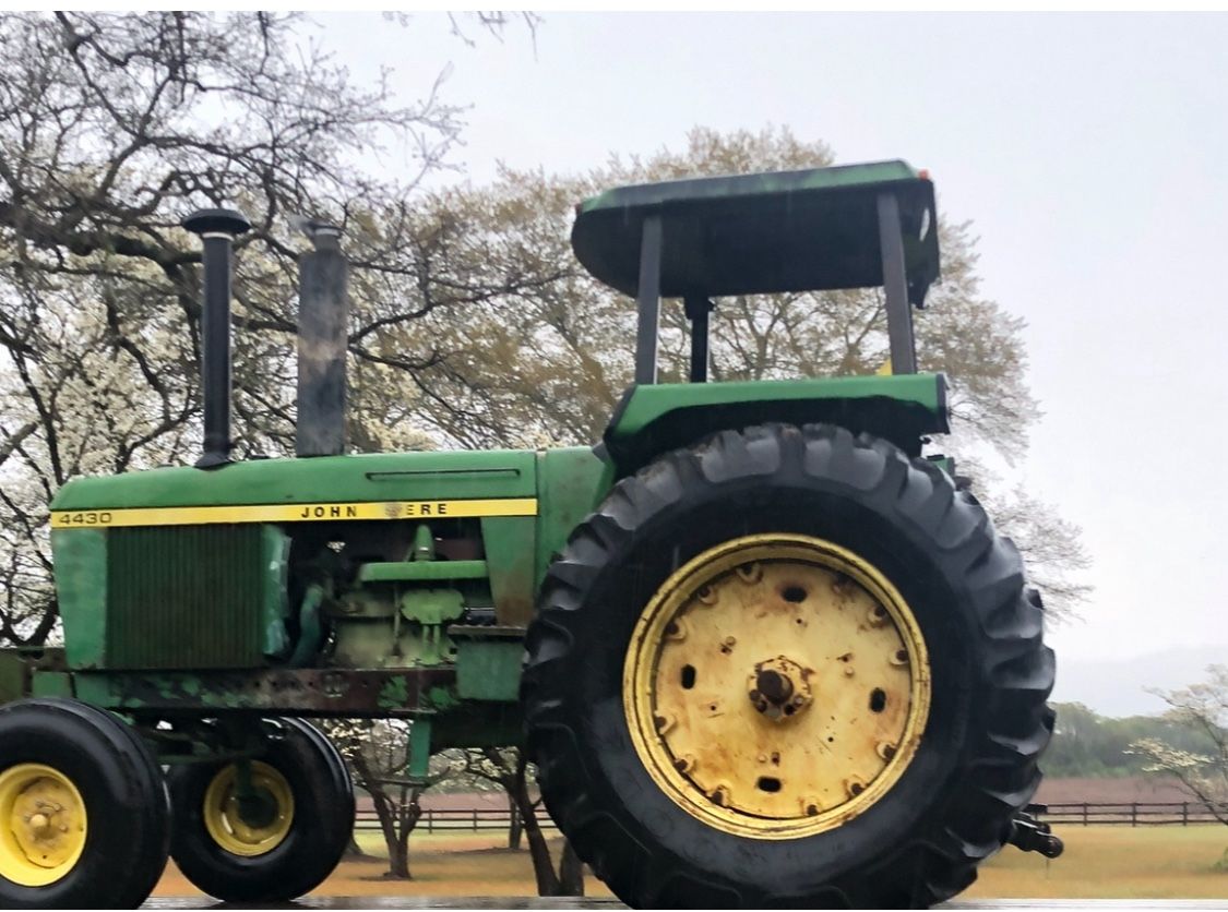 1977 John Deer 4430 Tractor