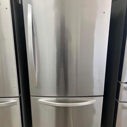 Refrigerator 33 Wide 