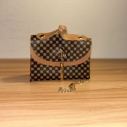 Women’s Mini Crossbody Bag Brown 