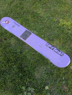 ⭐$50 Women's 155 Snowboard Good condition