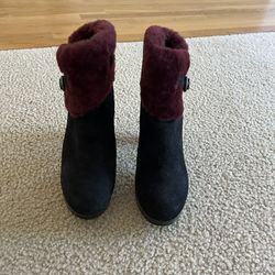 Heeled boots