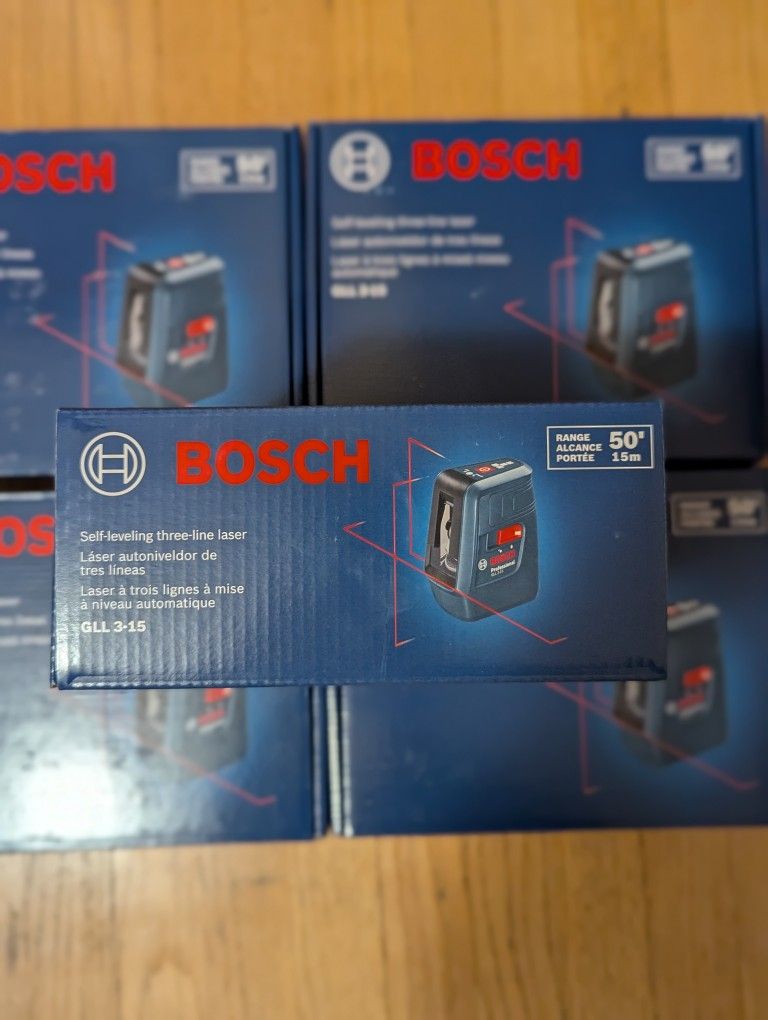 Bosch GLL 3 15 50ft Self leveling three line lazer