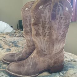 Ladies Western Boots - Size 8