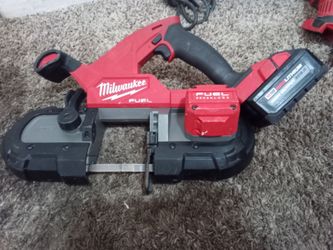 Milwaukee Band saw 2829-20