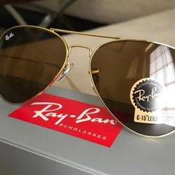 NEW RAY BAN AVIATOR! 