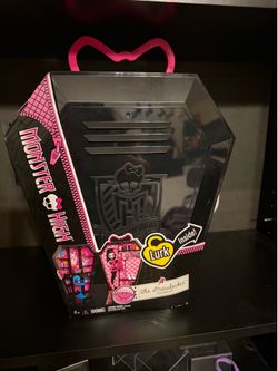 Monster high draculocker