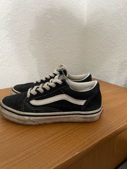 Vans shoe size 2.0 dirty