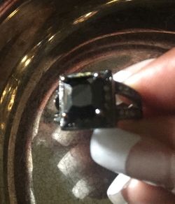 Black onyx ring