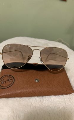Ray Bans gold with brown lense