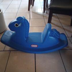 LITTLE TIKES