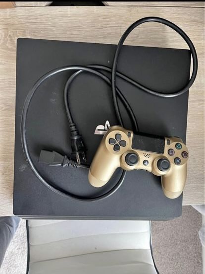 PS4