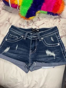 New jean shorts(read description pls!)