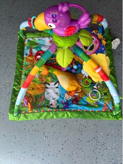 Baby activity gym