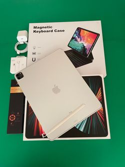 2TB Apple IPad Pro 12.9” 5th Generation ( M1 chip / 2024GB) WiFi + cellular (5G/Unlocked) with keyboard, pen &  Accessories