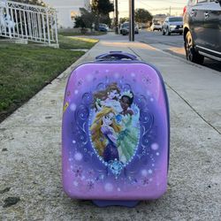 kids suitcase