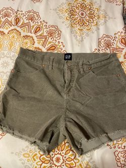 Gap Shorts 