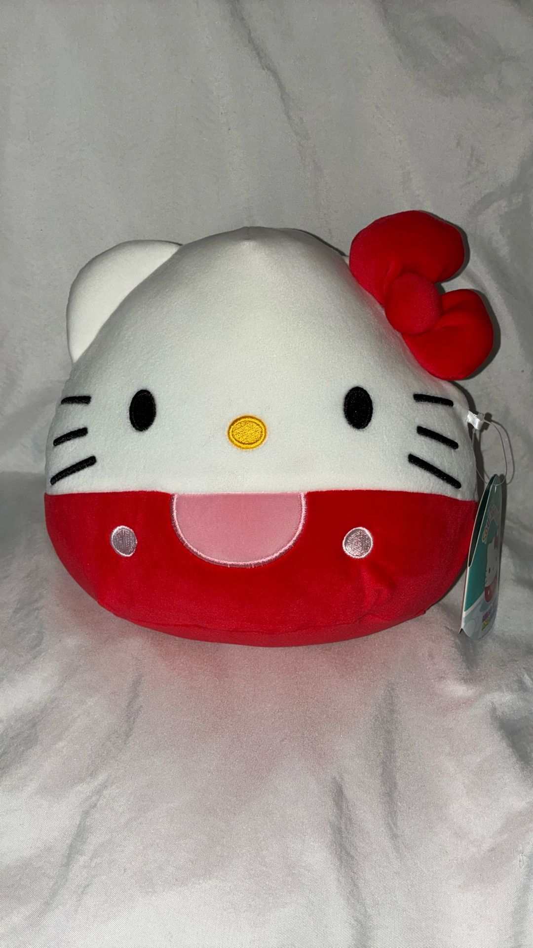 Hello Kitty Squishmellow