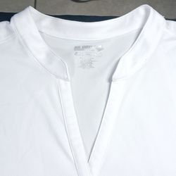 Women's 4X Reel Legends Freeline White V-Neck Quick Dri Short Sleeve Fish Shirt 