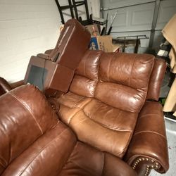 Couch Love Seat And Recliners
