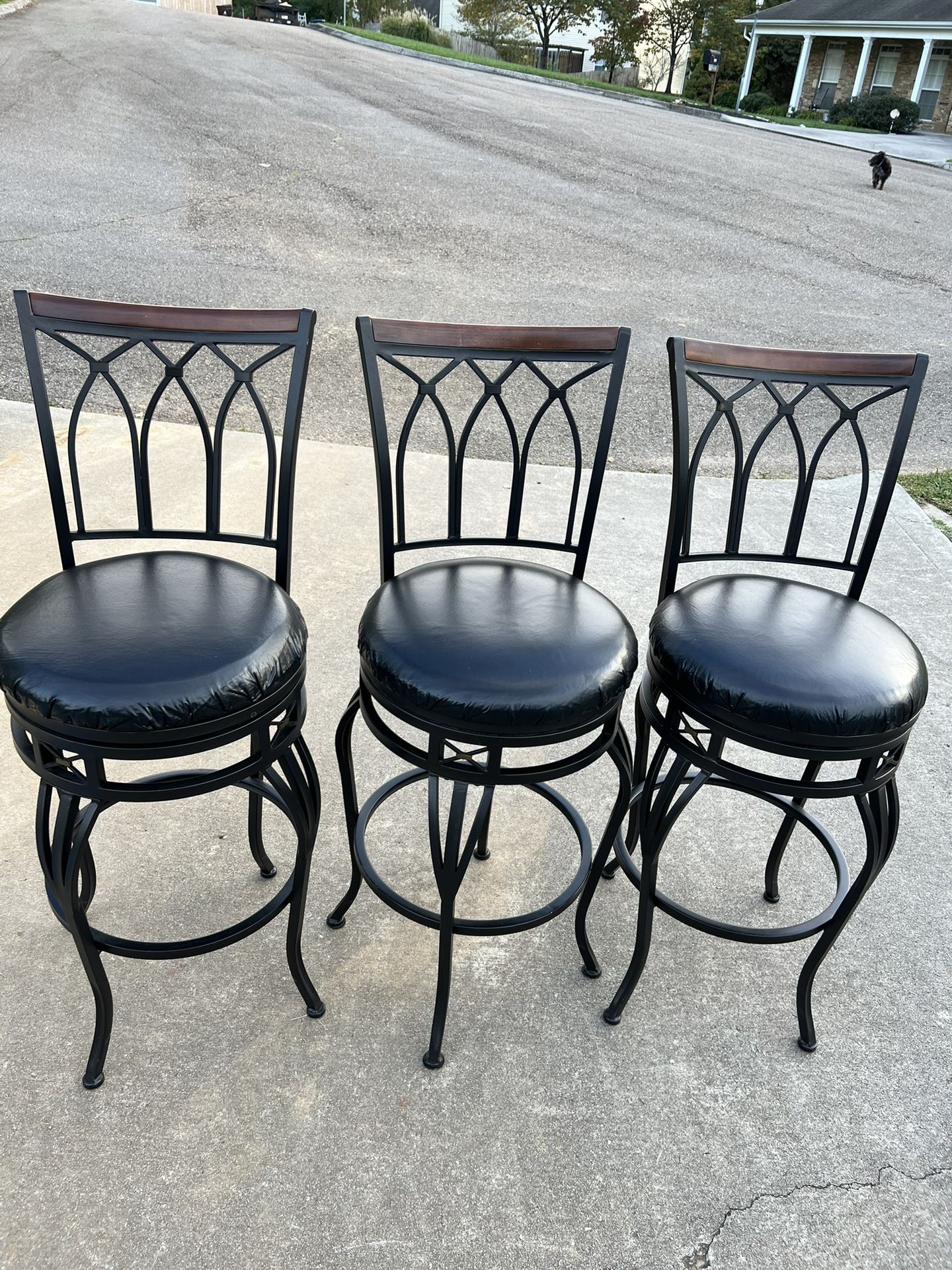 3 Swivel Bar Stools