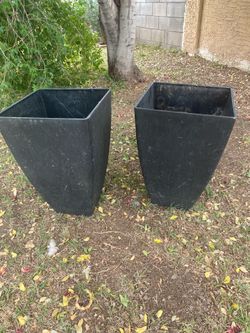 Set plastic vases almost new conditions & 40 set
