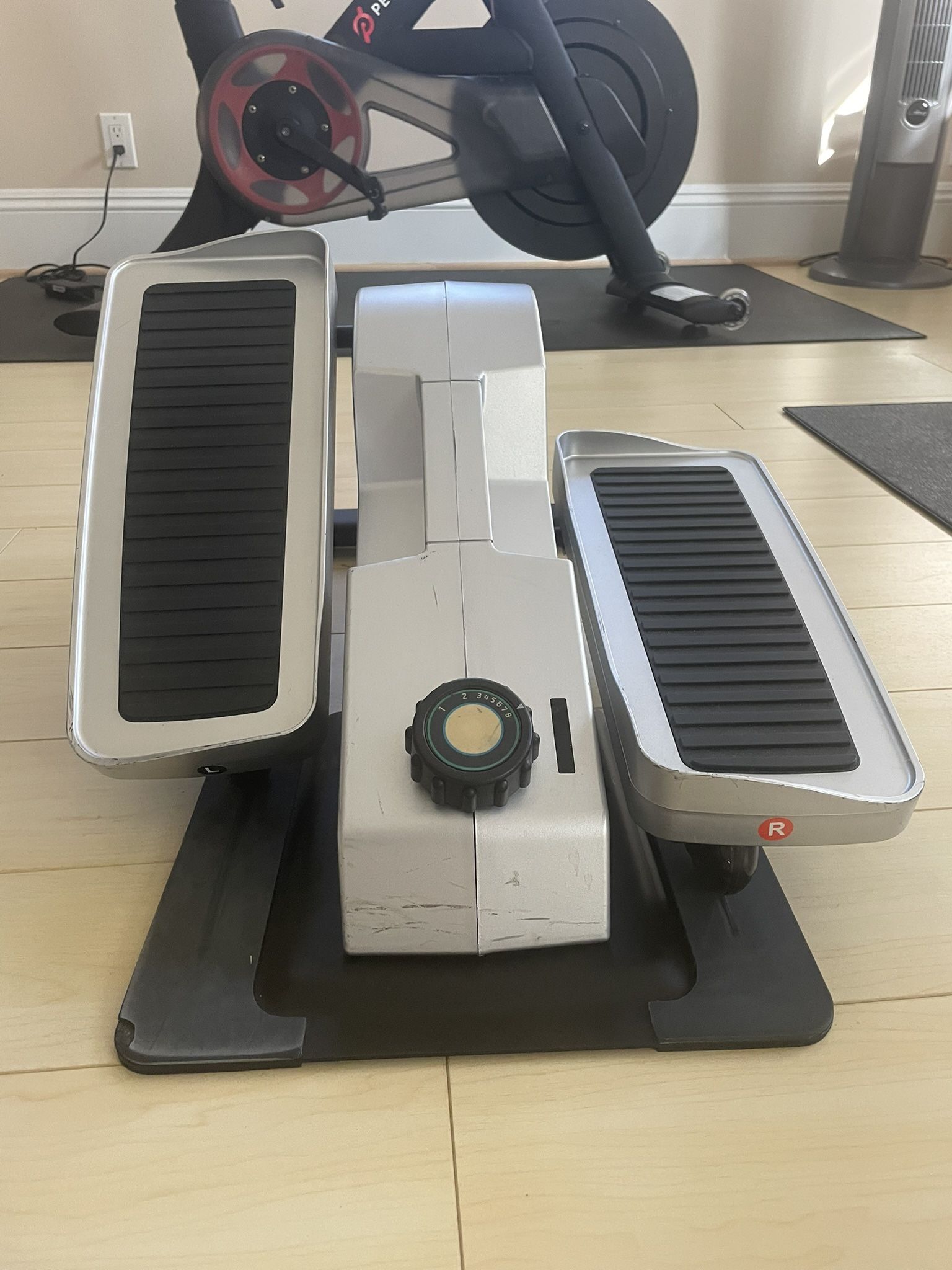 Cubii Smart Elliptical 