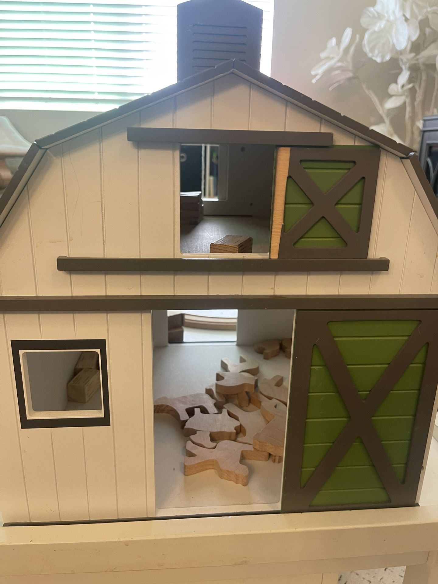 Barn House- Wood Play set-