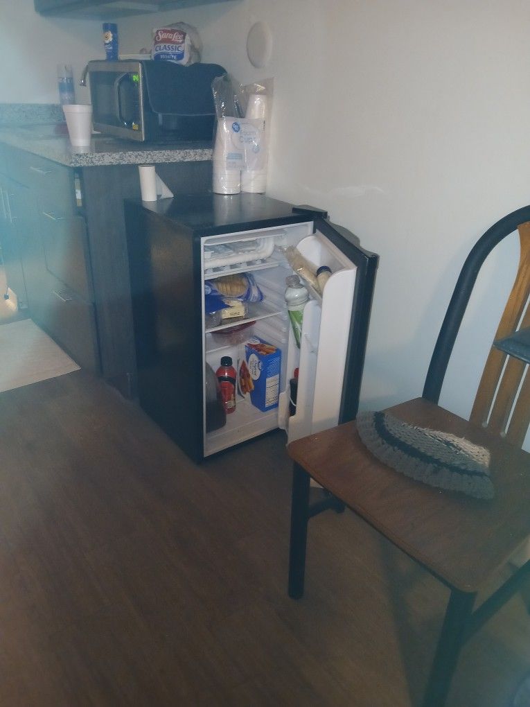 Mini Fridge