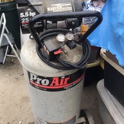 25 Gallon Air Compressor 