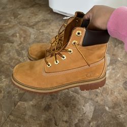 Timbs 6Y