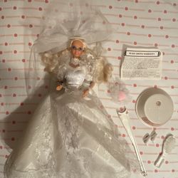 Mattel 1999 “Wedding Fantasy” Barbie Doll