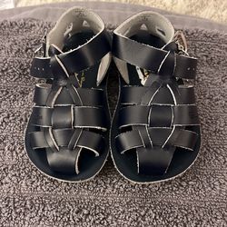 Toddler navy blue sandal size 5