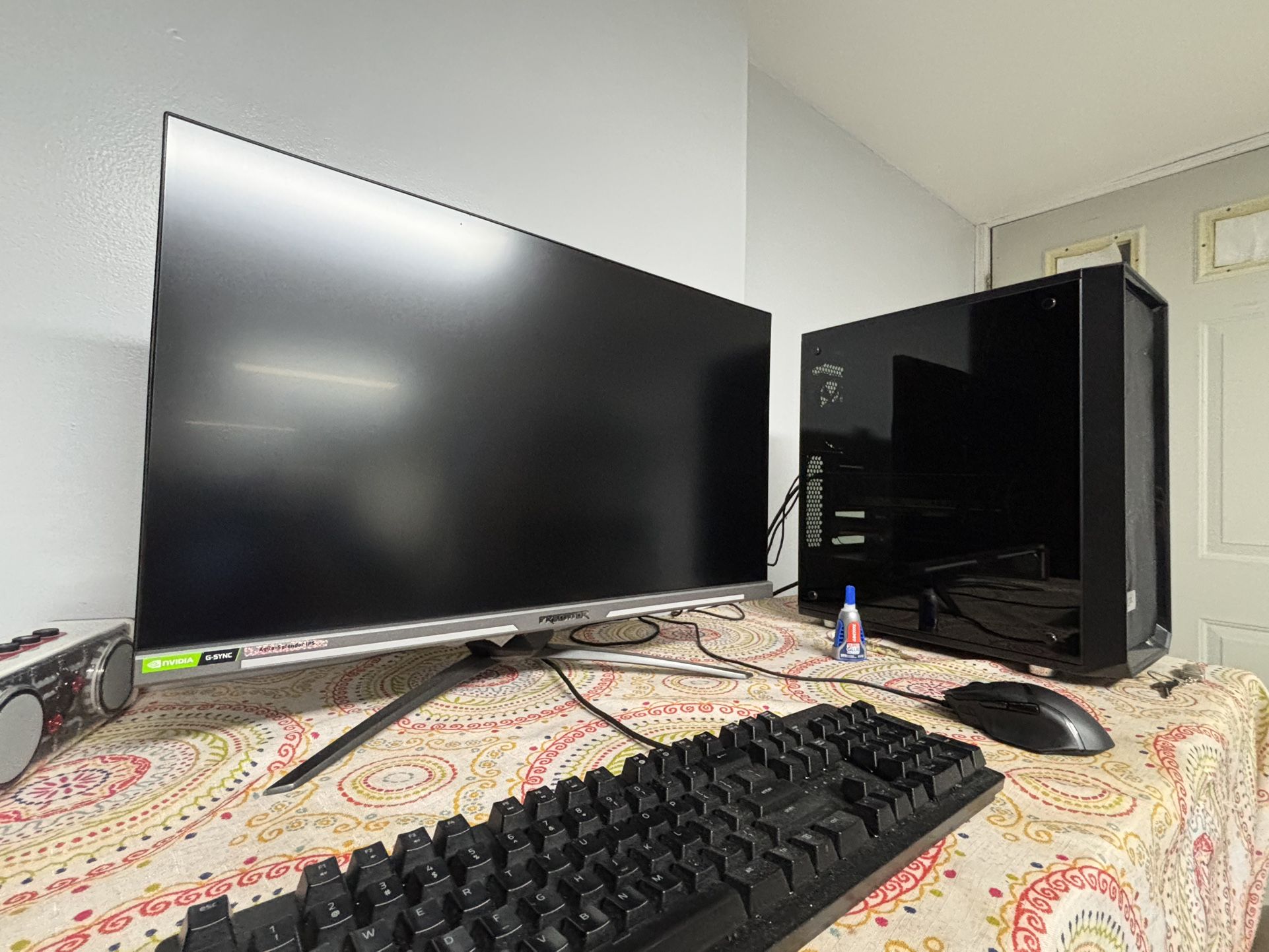 I am selling or trading my gaming PC, only trading for a PS5 or PS5 Pro. Please read the description. . 