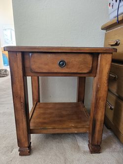 Solid Wood Night Stand with Drawer