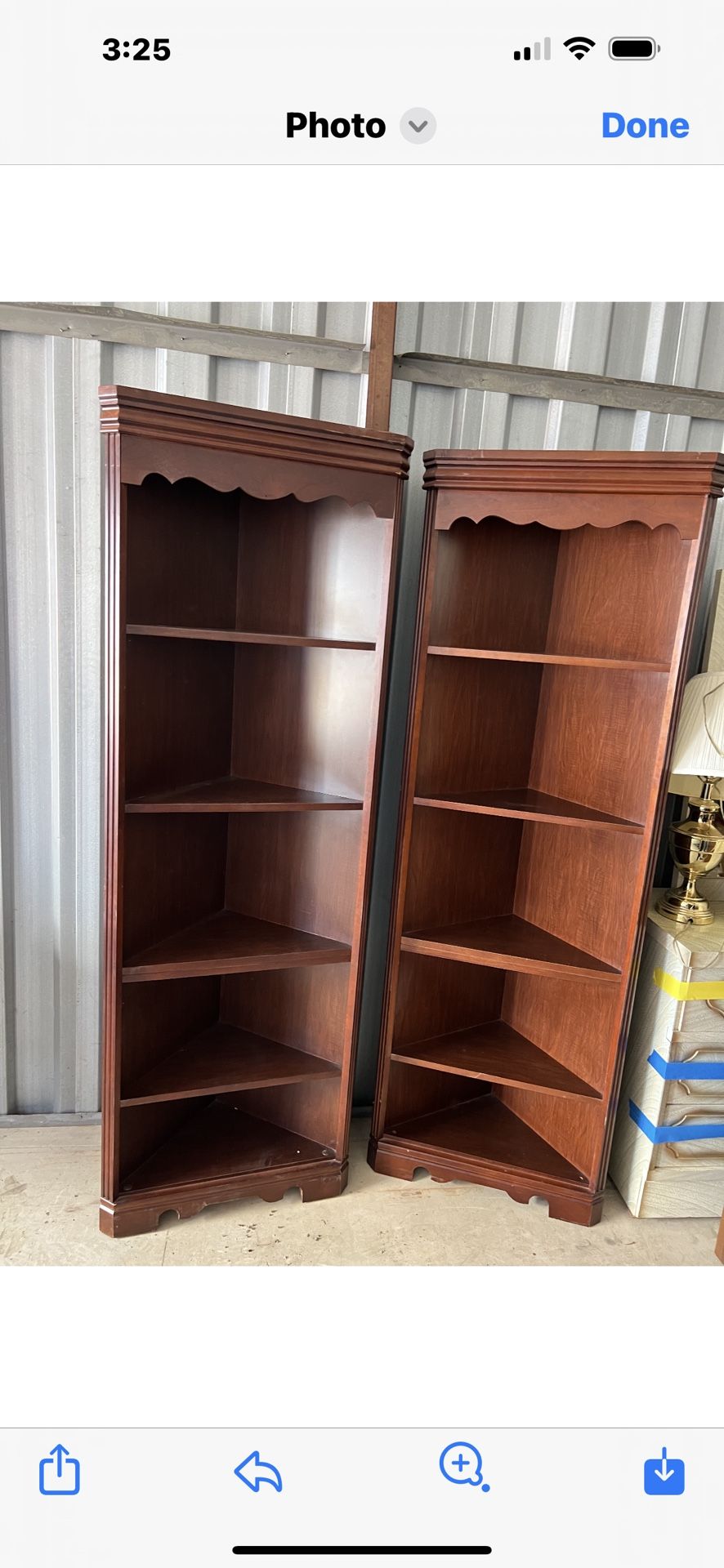 Beautiful Corner Shelf’s