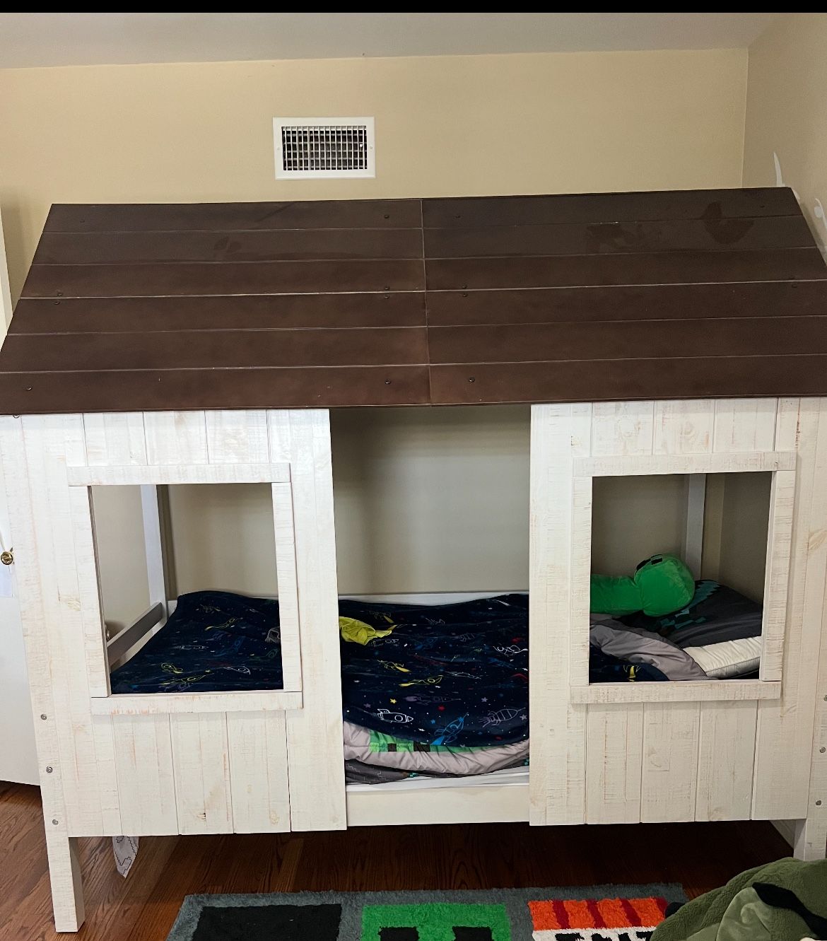 Cabin Bed For Toddler