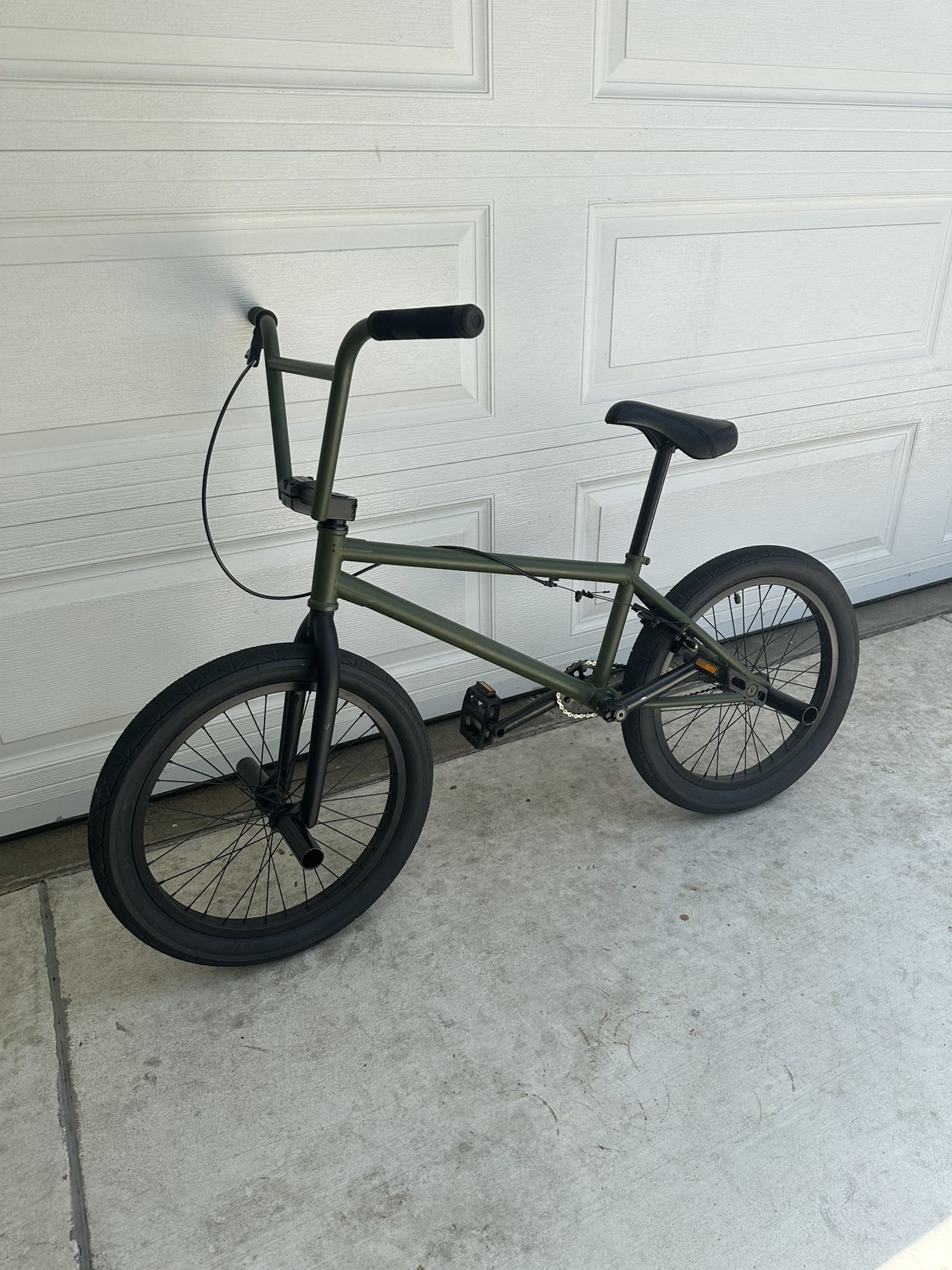 FIT STR (MD) BMX BIKE