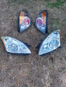 2007 To 2012 Nissan Altima Headlights And Tail Light Lenses Great Condition No Cracks