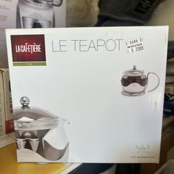 Beautiful Glass & Metal  Tea diffuser 