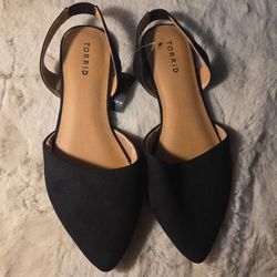 TORRID  Pointy Black Flat Shoes 