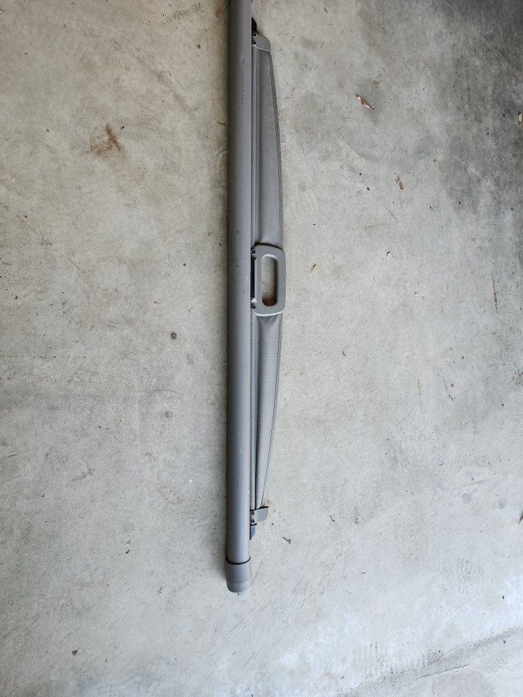 Jeep Wagoneer Cargo Cover
