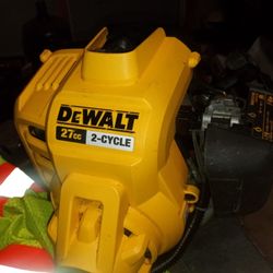 DeWalt  300 